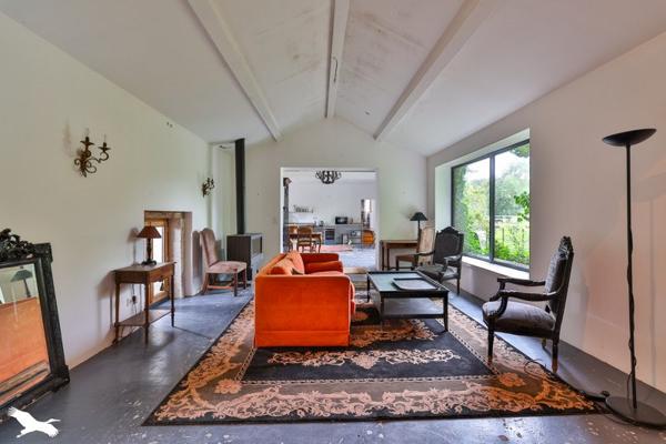 Maison à vendre 267 648 € Mosnac 5 p 163 m² DPE D