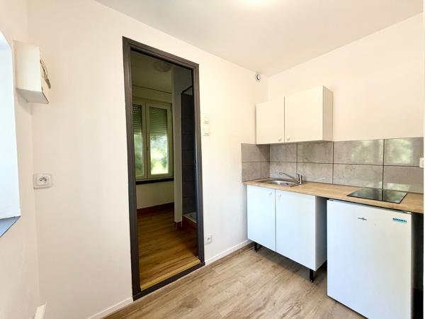Immeuble 100 m² 2 etage(s)