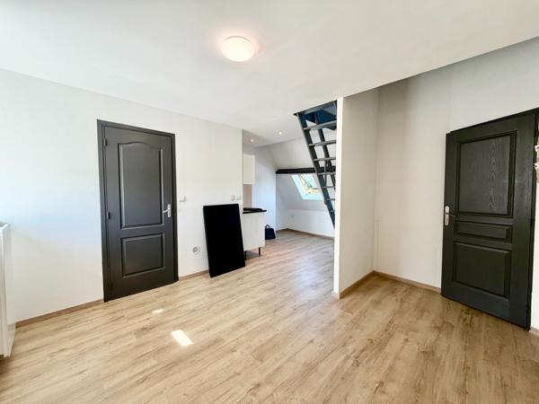 Immeuble 100 m² 2 etage(s)