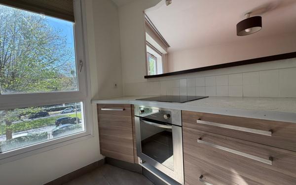 Appartement à louer    2 pièces • 54,25 m2 Noisy-le-Grand