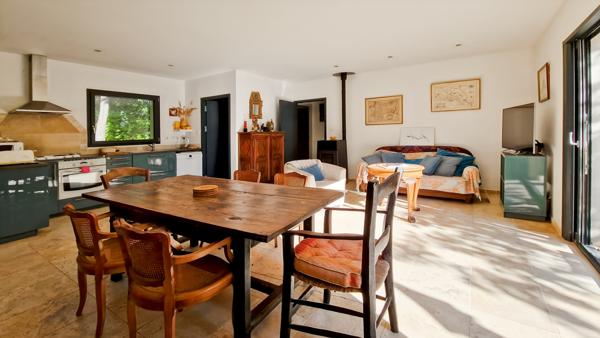 Uzès (30700) Sublime propriété comprenant 2 villas