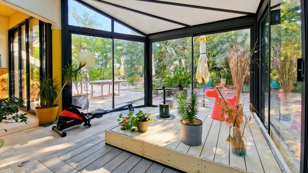 Uzès (30700) Sublime propriété comprenant 2 villas