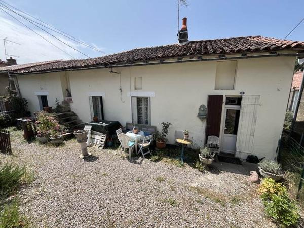 Maison à vendre |  Ruffec |  3 pièces | 58 m²