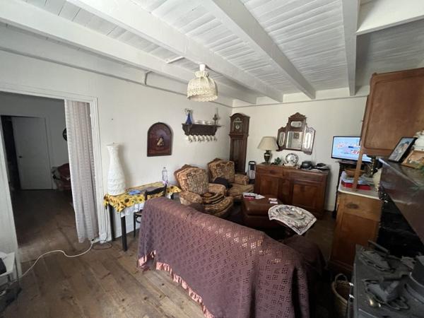 Maison à vendre |  Ruffec |  3 pièces | 58 m²