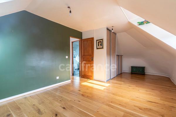 Maison de Maitre de 4 chambres Quartier Viselets