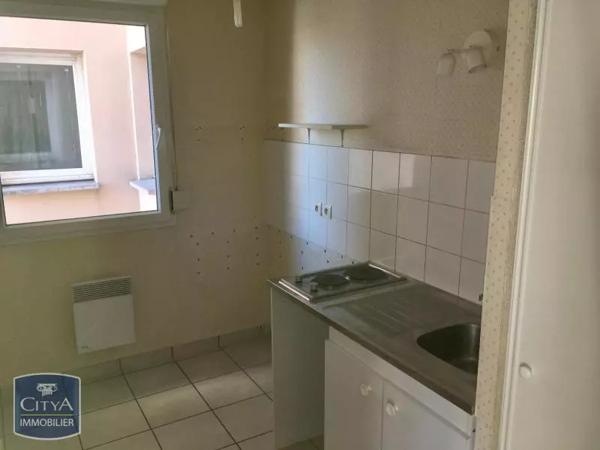 Appartement à louer 2 pièces 54.56m²