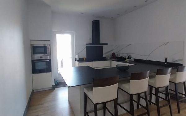 Appartement à louer    3 pièces • 94,27 m2 Béziers