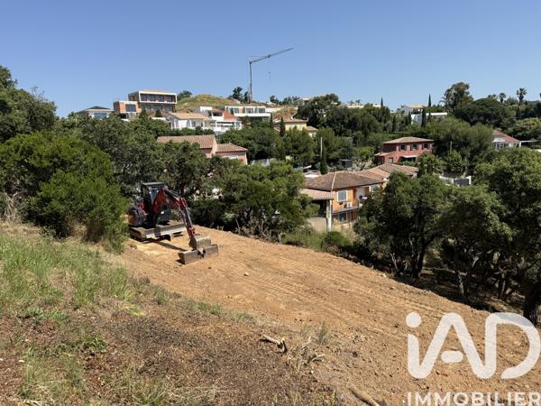 Terrain à vendre 2 110 m² Carqueiranne