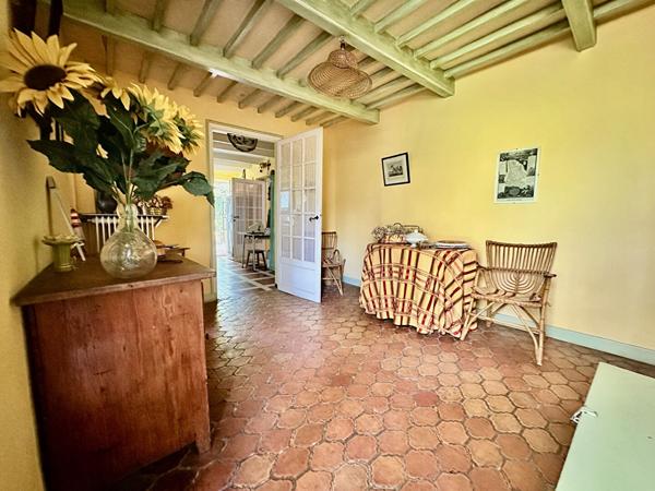 Maison 10 pièces 258 m2