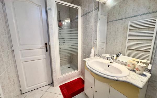 Maison à vendre    5 pièces •  Saran