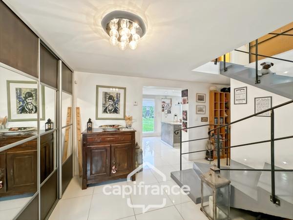 La Rochelle, Quartier de Beauregard, Maison à vendre 172 m2, 7 pièces, garage, jardin