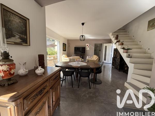 Maison à vendre 6 pièces 170 m² Cuers