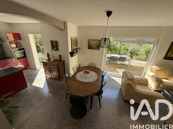 Maison à vendre 6 pièces 170 m² Cuers