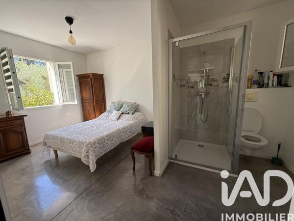 Maison à vendre 6 pièces 170 m² Cuers