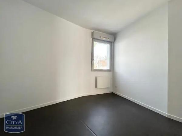 Appartement à louer 3 pièces 65.8m²