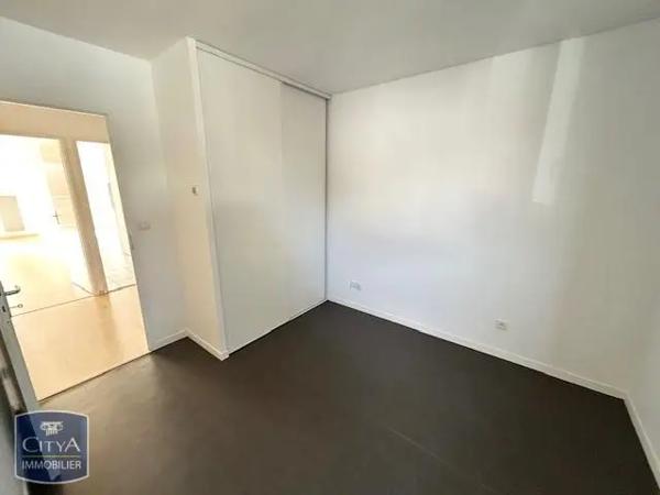 Appartement à louer 3 pièces 65.8m²