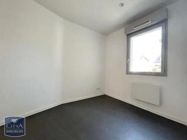 Appartement à louer 3 pièces 65.8m²