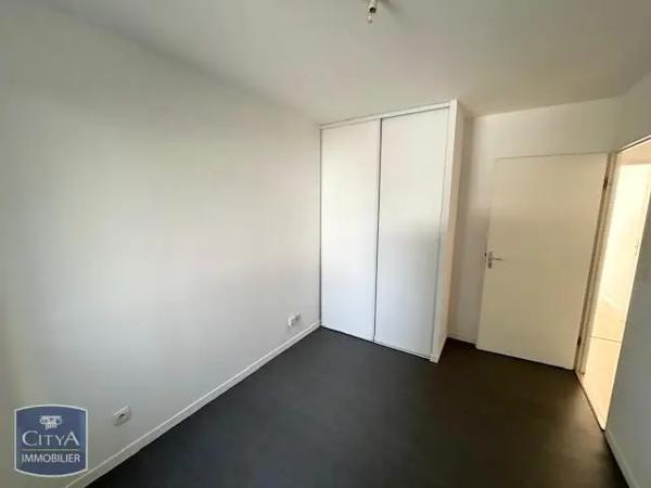 Appartement à louer 3 pièces 65.8m²