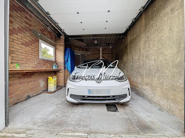 Semi plain-pied 4 chambres + hangar