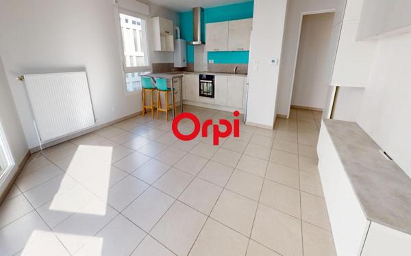Appartement à vendre    3 pièces • 66,89 m2 Vaulx-en-Velin
