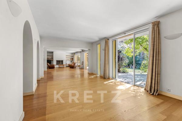 Propriété historique sur parc privé de 9000m2