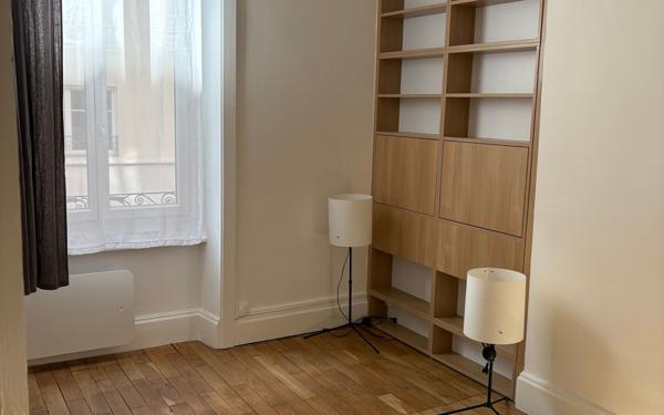 Appartement à louer    2 pièces • 40,49 m2 Lyon 7