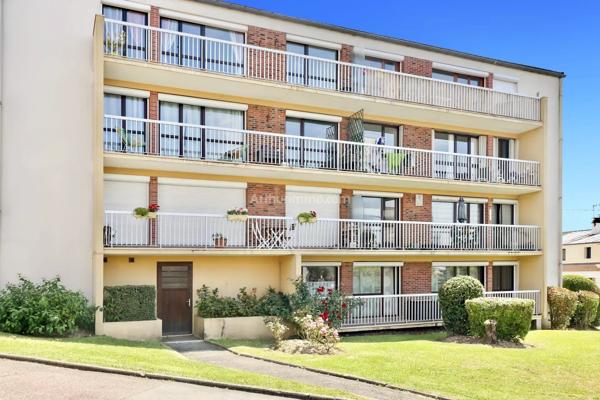 Vente                                                      Appartement
                        
                     4 pièces                      81 m2                     à Thorigny-sur-Marne