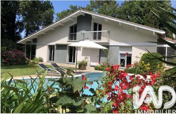 Maison à vendre 7 pièces 180 m² Cestas
