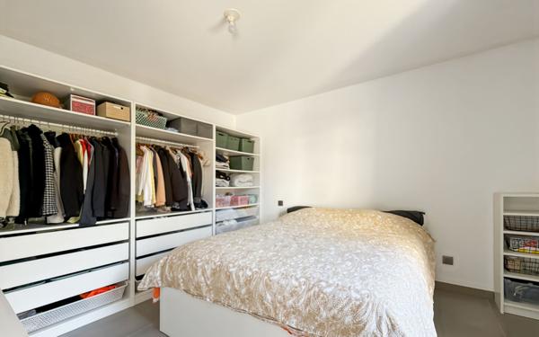 Appartement à vendre    2 pièces • 47 m2 Fréjus