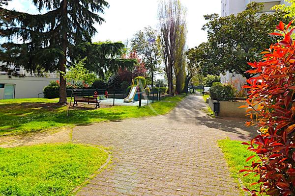 Bègles appartement 2 chambres 65 m² avec grande terrasse