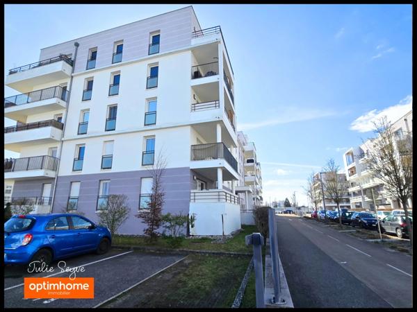 Appartement 2 Pièces de 49 m² avec grand balcon - Garage + Place de Parking - Orientation Sud-Ouest
