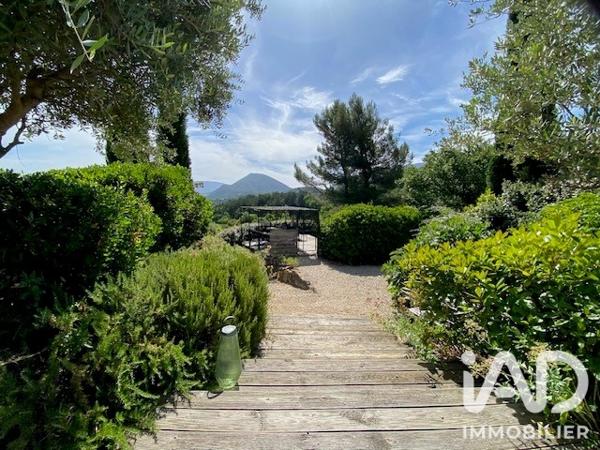 Maison à vendre 9 pièces 285 m² Entrechaux