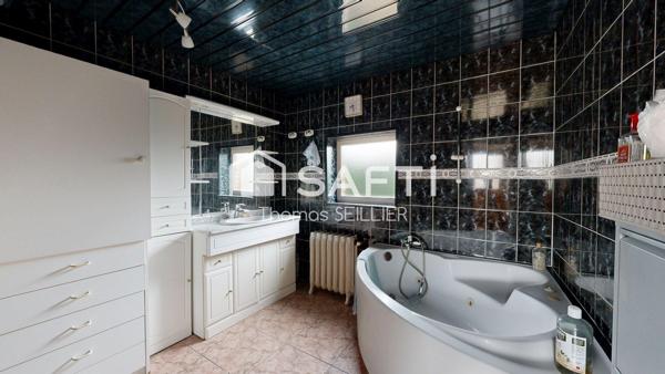 MAISON FLAMANDE DE 102 M² – 3 CHAMBRES – JARDIN – BEAU POTENTIEL !