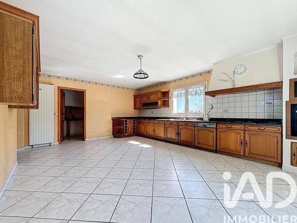 Maison à vendre 5 pièces 210 m² Montgey