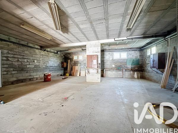 Maison à vendre 5 pièces 210 m² Montgey