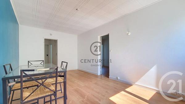 Appartement F3 à vendre  3 pièces - 53 m 2   CLICHY SOUS BOIS  - 93