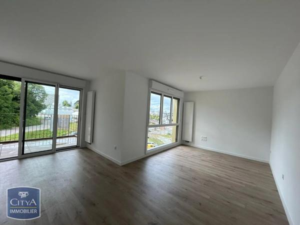 Appartement à louer 3 pièces 62.6m² Lorient (56100)