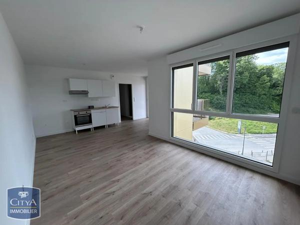 Appartement à louer 3 pièces 62.6m² Lorient (56100)