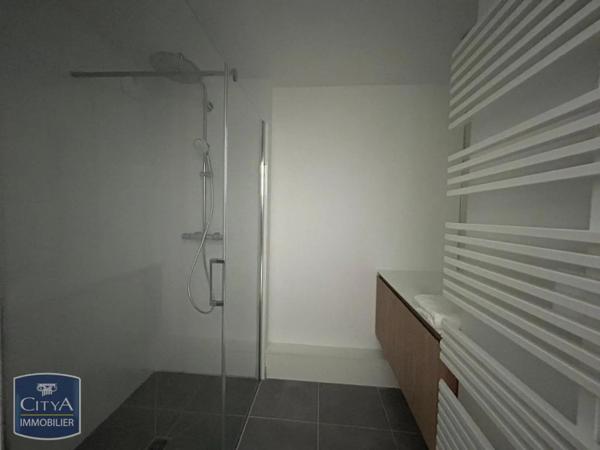 Appartement à louer 3 pièces 62.6m² Lorient (56100)