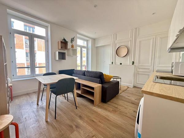 A VENDRE : T2 à LILLE • • 159 000 € FAI • Réf. 1927