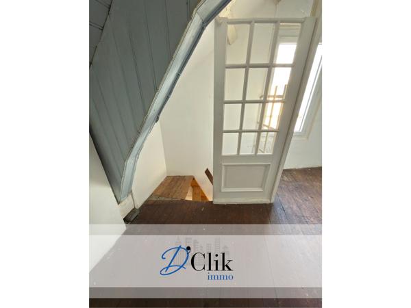 Ensemble immobilier à rénover à vendre en centre-ville de LAVAL ! Laval (53000)