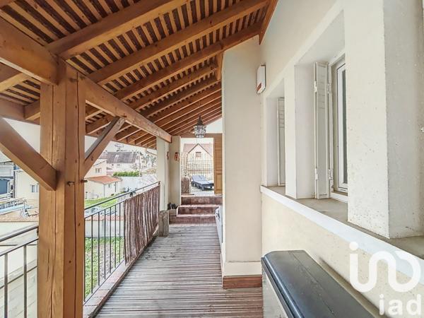 Appartement 4 pièces de 82 m² à Beauchamp (95250)