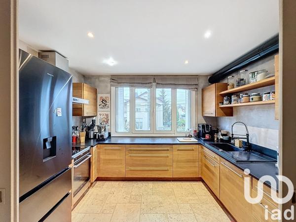 Appartement 4 pièces de 82 m² à Beauchamp (95250)