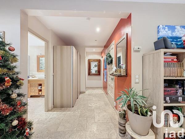 Appartement 4 pièces de 82 m² à Beauchamp (95250)