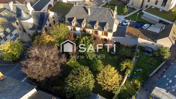 Belle demeure de charme de 270 m2 en Aveyron