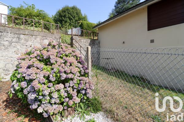 House for sale 5 rooms 90 m² Ussel