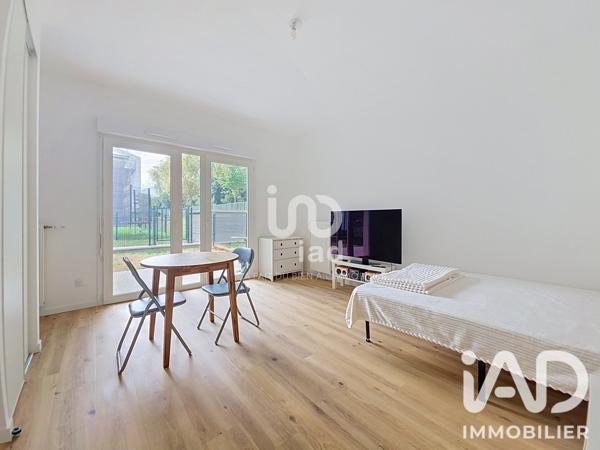Studio à vendre 27,3 m² Thiais