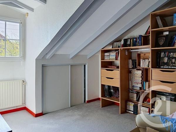 Maison à vendre  7 pièces - 180,25 m 2   MERIGNAC  - 33