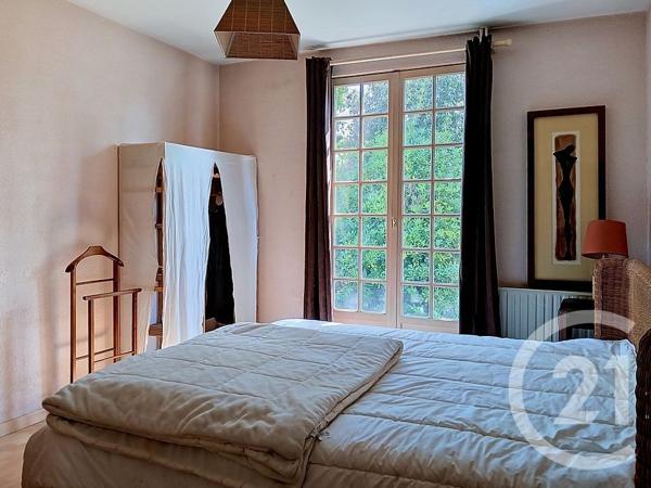 Maison à vendre  7 pièces - 180,25 m 2   MERIGNAC  - 33