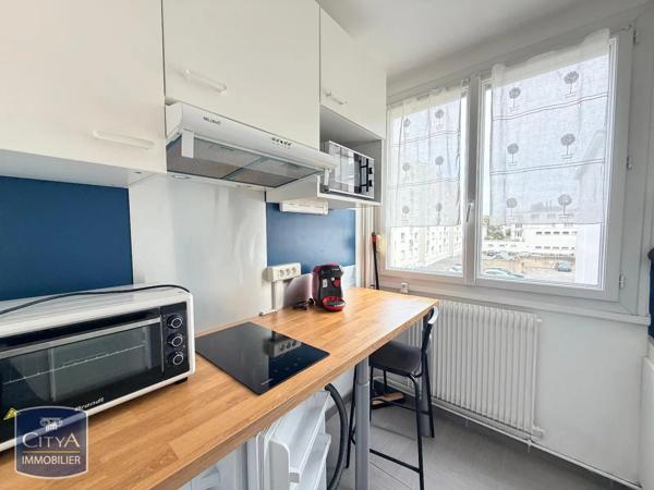 Appartement à louer 1 pièce 26.12m² Tours (37000)